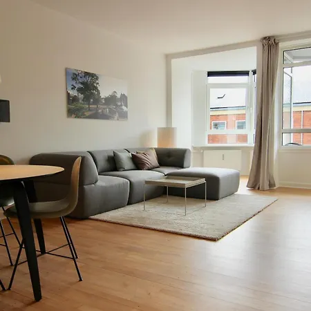 Fantastic 2-bed In Frederiksberg C Apartment Copenhagen